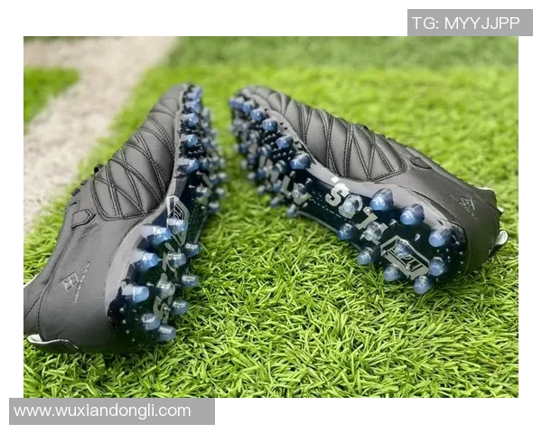 足球明星们的球鞋选择揭秘让你了解他们的场上风采与时尚品味