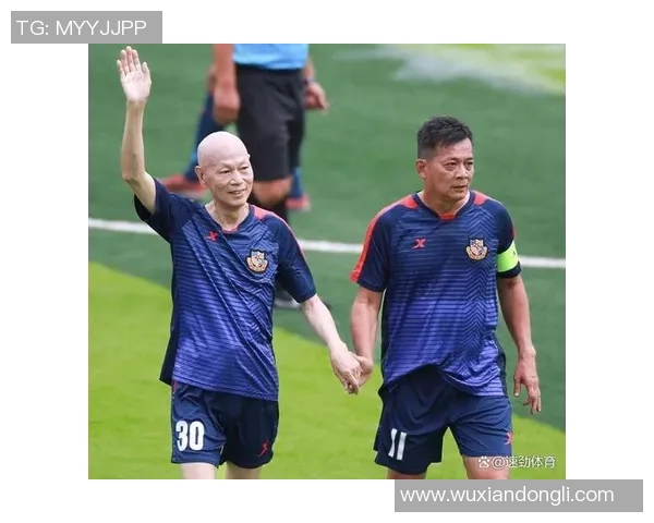 足球明星的绝美瞬间展现他们的风采与激情尽在这组精彩图片中