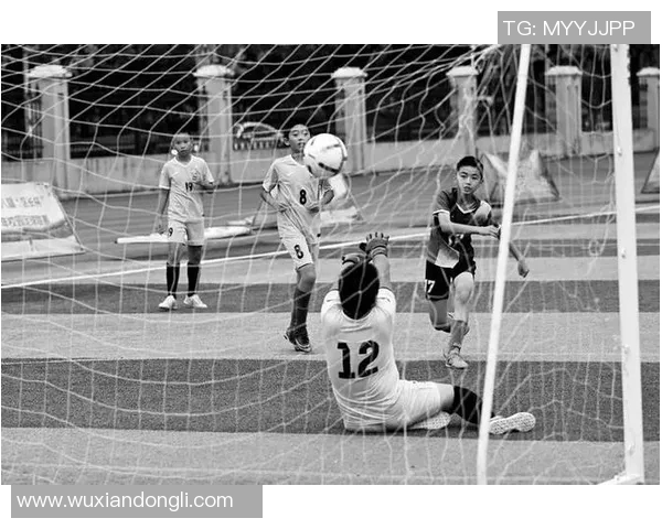 丁丁大的足球明星如何在绿茵场上书写传奇人生与梦想的追逐